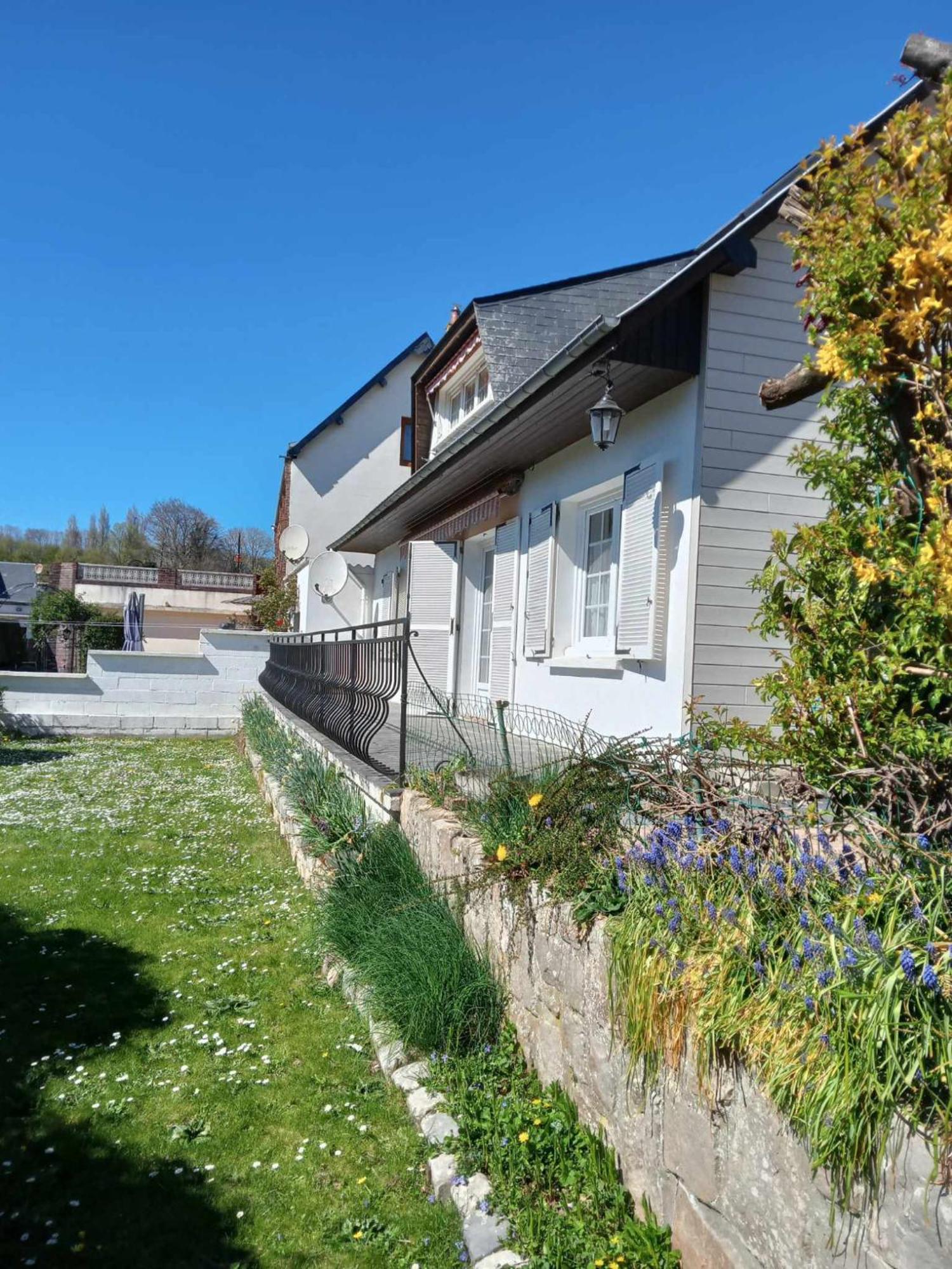 La P'Tite Maison De Mimi Fontaine-le-Dun Bagian luar foto